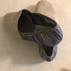 Merrell flats
